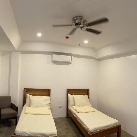 P&B Residences Legazpi Exterior foto